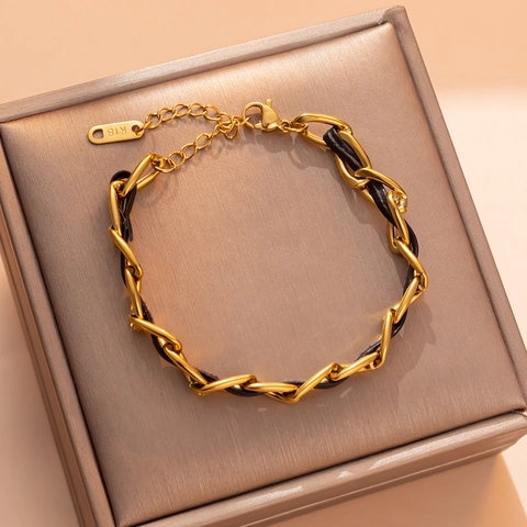 Bracciale in Acciaio al Titanio Placcato Oro con Catena Intrecciata in Pelle per Donna Elegante Chic Rétro Gioielli Regalo