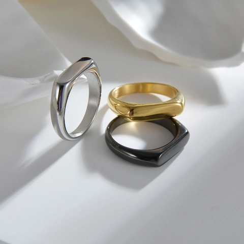 Minimalist Square Signet Ring Titanium Steel Polished Flat Top Band Jewelry For Women Unisex