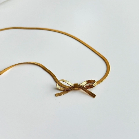Collar Con Colgante De Lazo Acero Inoxidable Chapado En Oro Cadena De Serpiente Elegante Minimalista Joyería Para Mujer