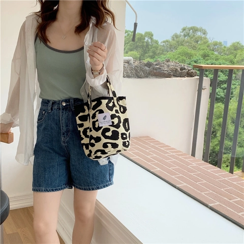 Leopard Print Canvas Tote Bag Large Capacity Animal Pattern Shoulder Handbag Bucket Cosmetic Bag For Women Casual