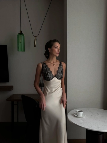 French Style Sexy Lace Patchwork Satin Maxi Slip Dress V Neck Sleeveless Solid Color Elegant Evening Party For Women