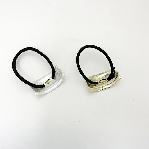 Coleta De Metal De Aleación Con Textura Martillada Goma Para El Pelo Elástica Estilo Minimalista Elegante Para Mujeres