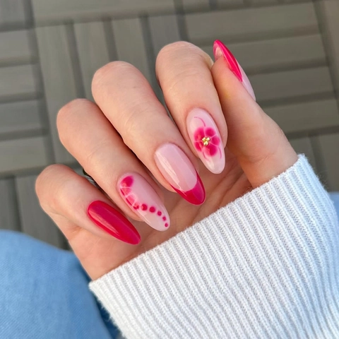 Handgefertigte Französische Press On Nägel Rosa Rot Floral Mandelform Glänzende Künstliche Nägel Für Frauen
