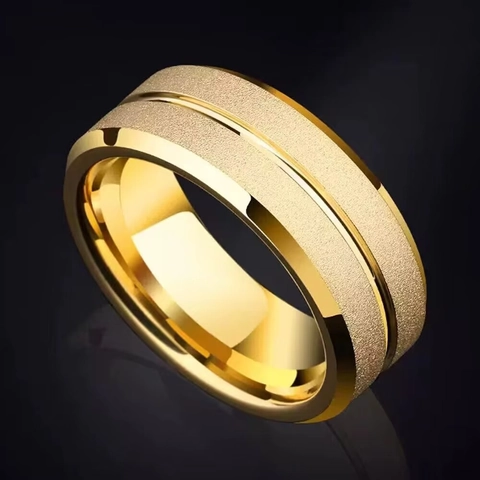 Anillo de Acero de Titanio Esmerilado para Hombre Mujer Chapado en Oro Dieciocho Quilates Banda Geométrica Joyería de Moda
