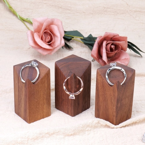 Ring Holder Black Walnut Wood Cubic Pillar Display Stand Geometric Jewelry Organizer Desktop Photography Prop Natural Grain