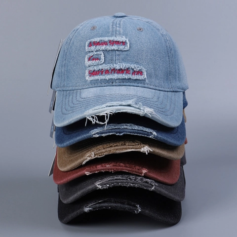 Berretto da Baseball in Denim Distressed Vintage per Uomo Donna Ricamo Lettere Lavate Cappello Trucker Strappato Regolabile Parasole Casual Outdoor