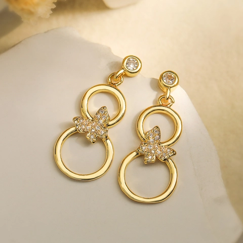 Vintage Hängeohrringe 18K Vergoldetes Kupfer Ineinandergreifende Kreise Zirkonia Schmetterling Geometrisches Design Schmuck