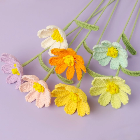 Handmade Crochet Flowers Yarn Knitted Cosmos Artificial Bouquet For Home Decor Gift Cute Colorful Floral Ornament
