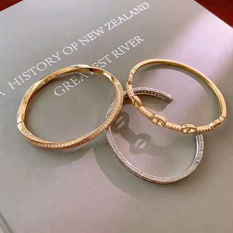 Gold Plated Copper Bangle For Women Geometric Pig Nose Anchor Link Cubic Zirconia Inlaid Luxury Minimalist Jewelry Gift