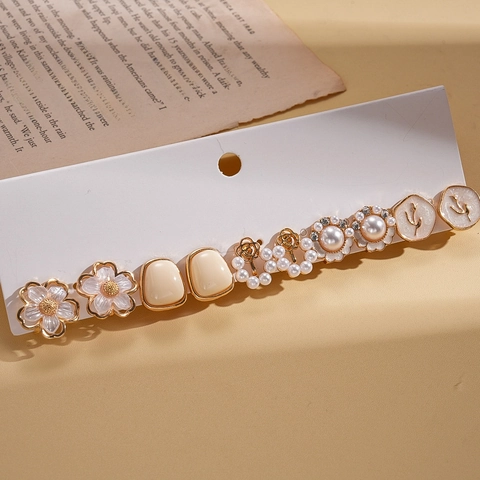 Clip Per Orecchie A Fiore Geometrico In Lega Imitazione Perla Artificial Acrilico Strass Gioielli Retrò Eleganti Per Donne
