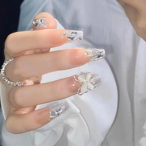 Handmade Luxury Press On Nails Silver Glitter Cat Eye Butterfly Bow-Knot Rhinestone Reusable False Nails Women DIY Art