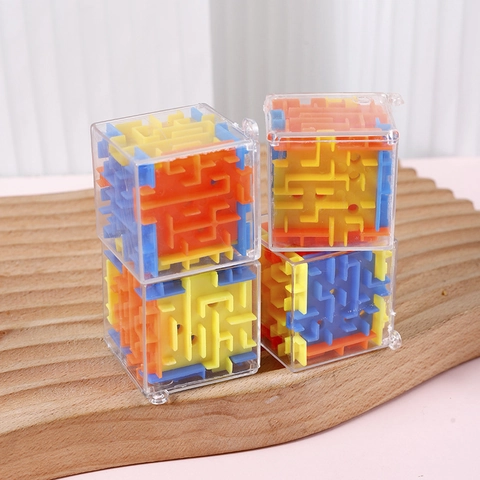 3D Maze Cube Puzzle Toy Plastic With Metal Ball Intellectual Development Stress Relief Mini Portable For Kids