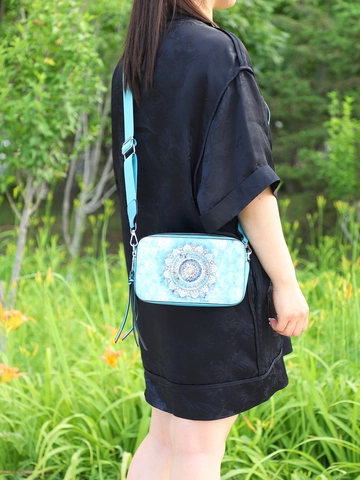 Women PU Leather Crossbody Bag Double Zipper Camera Square Purse Patterned With Adjustable Wide Strap Tassel