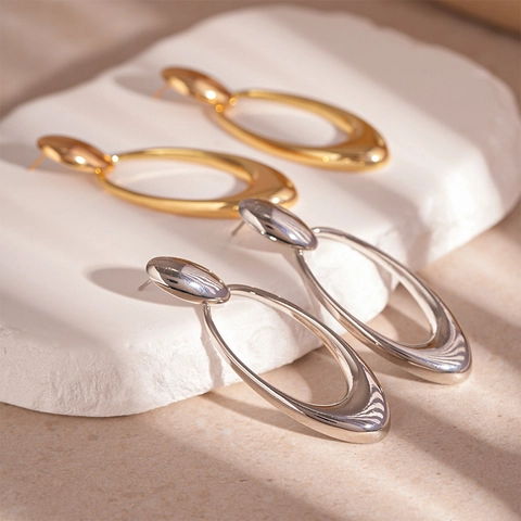 Vintage Hollow Oval Drop Earrings Alloy With Silver Earring Post Geometric Minimalist For Women