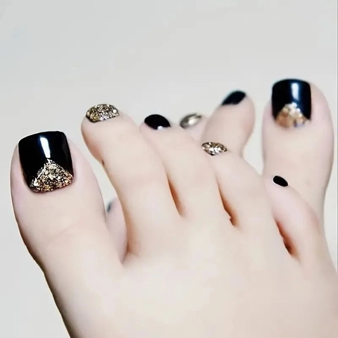 Press On Toenails Black Gold Geometric Triangle Glitter Glossy ABS Square Artificial Fake Nails For Women