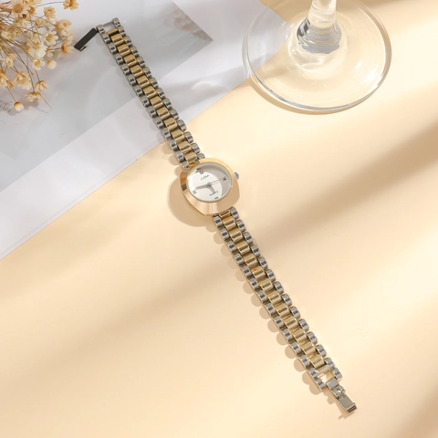Women Analog Quartz Watch Two Tone Alloy Strap Rhinestone Markers Minimalist Fashion Round Dial Elegant Timepiece