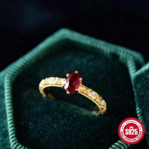Anello Aperto in Argento Sterling 925 Placcato Oro per Donna Elegante Anello Ovale con Strass Rosso Retro Regolabile Stile Corte