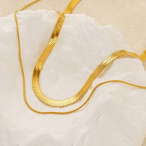 Collar De Doble Capa Cadena De Serpiente Acero Inoxidable Chapado En Oro De 18K Joyería Minimalista Para Mujer
