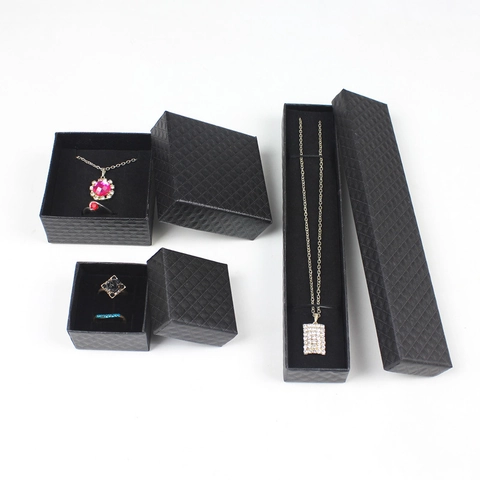 Jewelry Packaging Gift Box With Diamond Texture Ribbon Embossed Cardboard Box For Necklace Ring Earring Bracelet Watch Organizer