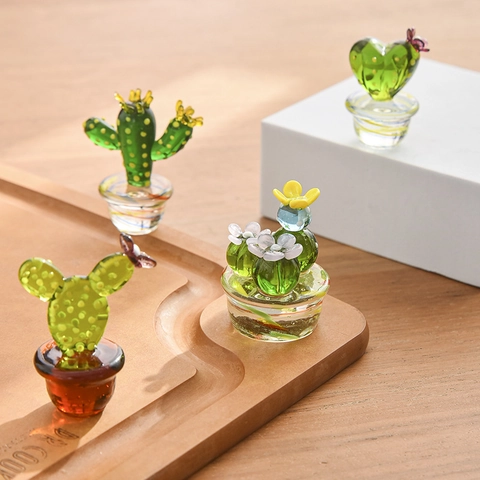 Miniatuur Glas Cactus Beeldje Handgeblazen Decoratieve Bureau Ornament Leuke Plant Dier Standbeelden Home Decor