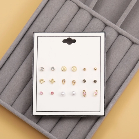 Orecchini A Lobo Con Strass E Künstliche Perle Artificiali Cartone Animato Floreale Cuore Stella Forma Geometrica Gioielli Per Donne Earring Post