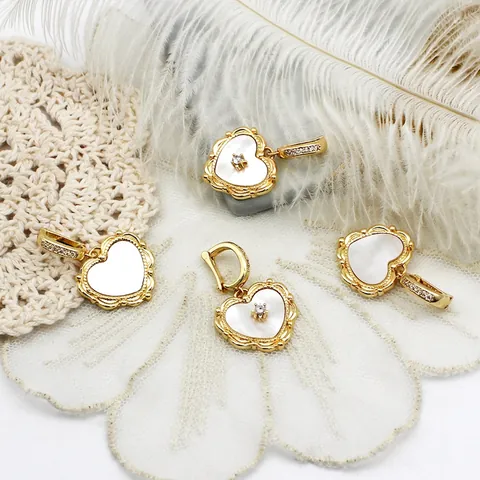 Heart Charm Pendant 18K Gold Plated Brass White Mother Of Artificial Pearl Zircon Inlaid DIY Jewelry Finding Accessory