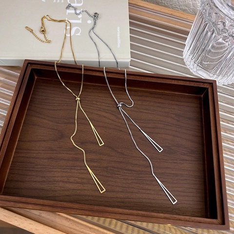 Collar Lariat En Forma De Y Con Colgante De Triángulo Geométrico Hueco Acero De Titanio Chapado En Oro Ajustable