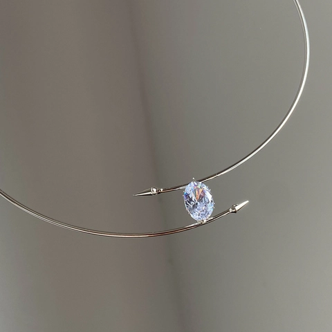 Minimalist Oval Zircon Copper Choker Necklace For Women Rigid Open Collar With Arrow Spike Ends Geometric Fashion Jewelry