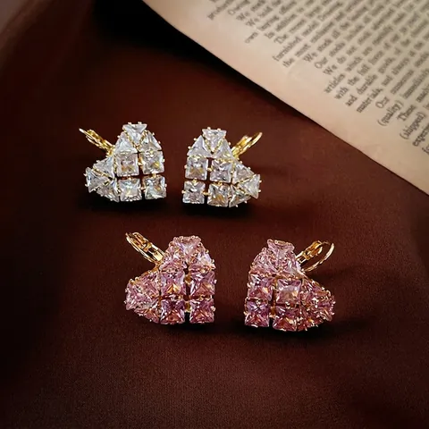 Pendientes Huggie Forma Corazón Cobre Circonita Con Poste De Plata Estilo Romántico Dulce Para Mujer Accesorio Moda