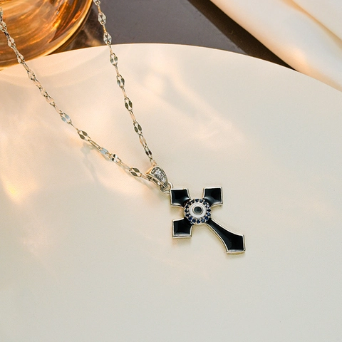 Collana con Ciondolo a Croce in Acciaio al Titanio per Donna Smalto Malocchio Strass Catena da Clavicola Hip Hop Gioielli