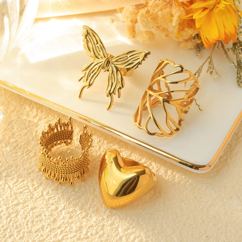Vintage Stainless Steel Rings For Women Hollow Leaf Butterfly Heart Geometric Electroplated Finger Jewelry
