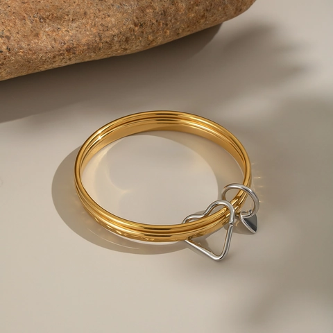 Roestvrijstalen Bangle Armband Meerlaags 18K Verguld Tweekleurig Hartvormige Hanger Waterdicht Dames