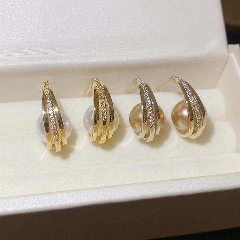 Orecchini A Lobo Con Künstliche Perle A Forma Di C Con Lega Di Zirconi E Perno In Argento Sterling 925 Elegante Moda Per Donne