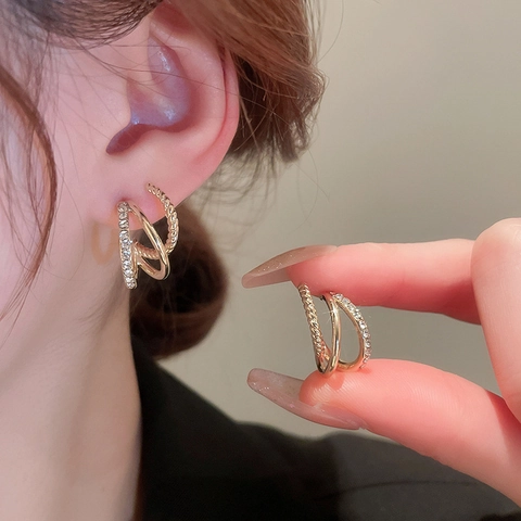 Boucles D'oreilles C-Shape Alliage Strass Multi-Couches Géométrique Texture Torsadée Avec Tige En Argent Pour Femmes