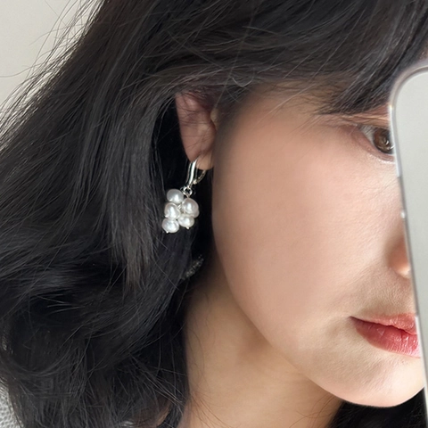 Natural Freshwater Pearl Grape Cluster Earrings Vintage French Style Elegant Silver Hoop Jewelry For Women