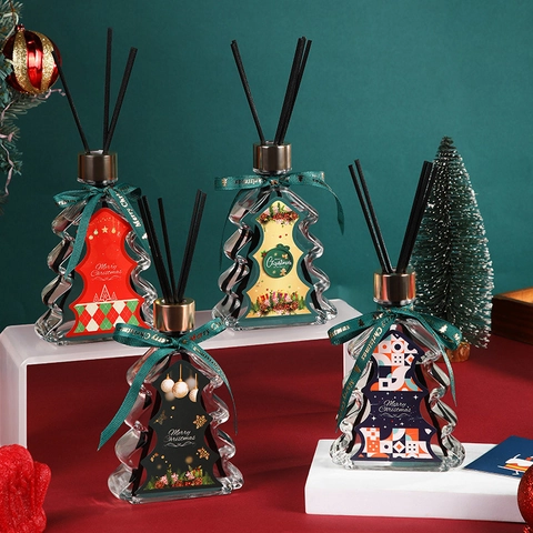 Christmas Tree Shaped Reed Diffuser Glass Bottle With Fiber Sticks Home Fragrance Room Decor Merry Christmas Air Freshener