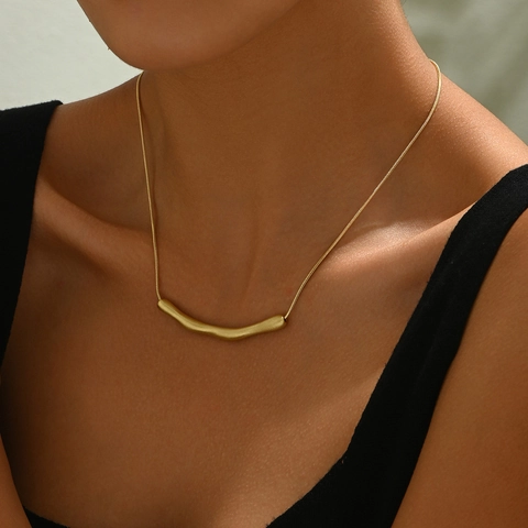 Minimalist Copper Pendant Necklace Women Geometric Long Bar Snake Chain Necklaces Electroplated Matte Fashion Jewelry Gift