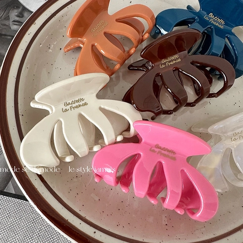 French Vintage Acetate Hair Claw Clip Oval Shark Clip Elegant Solid Color Hair Accessory For Women With Gold Letter Print