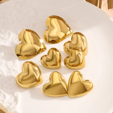 Orecchini A Lobo A Cuore Acciaio Inossidabile Placcato Oro 18K Minimalista Elegante Gioielli 3D Lucidato Specchio