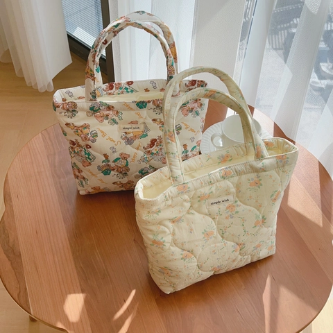 Quilted Cotton Canvas Handbag Fresh Floral Bear Print Padded Tote Bag For Women Girls Lunch Daily Travel