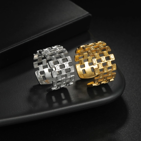 Hollow Geometric Ring Stainless Steel Adjustable Opening Gold Plated Square Grid Fashion Exaggerated Unisex Jewelry