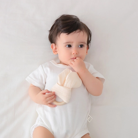 Baby Soothing Towel Bunny Ears Teether Toy Wooden Ring Soft Cotton Gauze Teething Ring For Infants Newborns