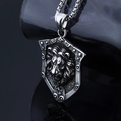Lion Head Shield Pendant Necklace Stainless Steel Punk Gothic Retro Streetwear Jewelry For Men Antique Silver Finish