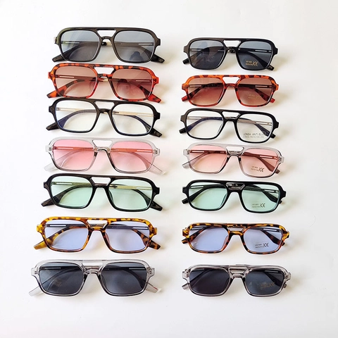 Lunettes De Soleil Carrées Rétro Double Pont Protection UV400 Lunettes Mode Vintage Pour Hommes Femmes Et Enfants
