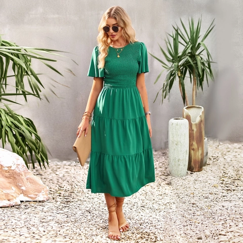 Damen Smocked Gestuftes Midikleid Kurzarm Mit Rüschen Rundhalsausschnitt Einfarbig Sommer Casual Urlaub A-Linie Polyester