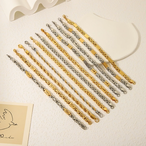 Bracciale Bizantino in Acciaio Inossidabile per Donna Placcato Oro 18K Motivo a Croce Greca Stile Ins Gioielli Minimalisti alla Moda