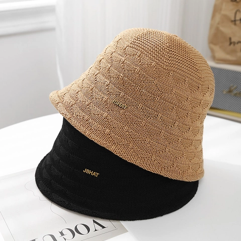 Women's Hollow Out Knitted Paper Straw Bucket Hat Summer Breathable Sun Protection Beach Hat With Metal Logo Decoration