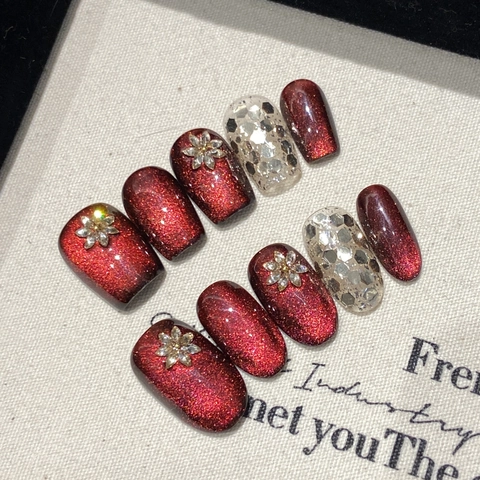 Handgefertigte Künstliche Fingernägel Vintage Rot Katzenauge Strass Blume Silber Glitzer Glänzend Wiederverwendbar