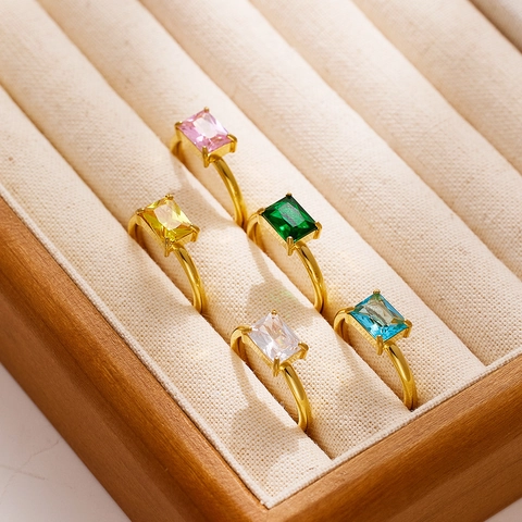 European American Square Cut Rhinestone Titanium Steel Ring Gold Plated Geometric Finger Ring For Women Fashion Jewelry