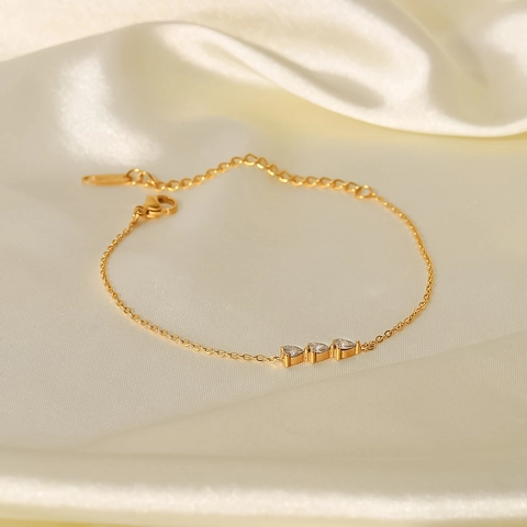 Elegant Gold Plated Stainless Steel Bracelet With Three Waterdrop Cubic Zirconia Pendants Adjustable Fine Chain For Women